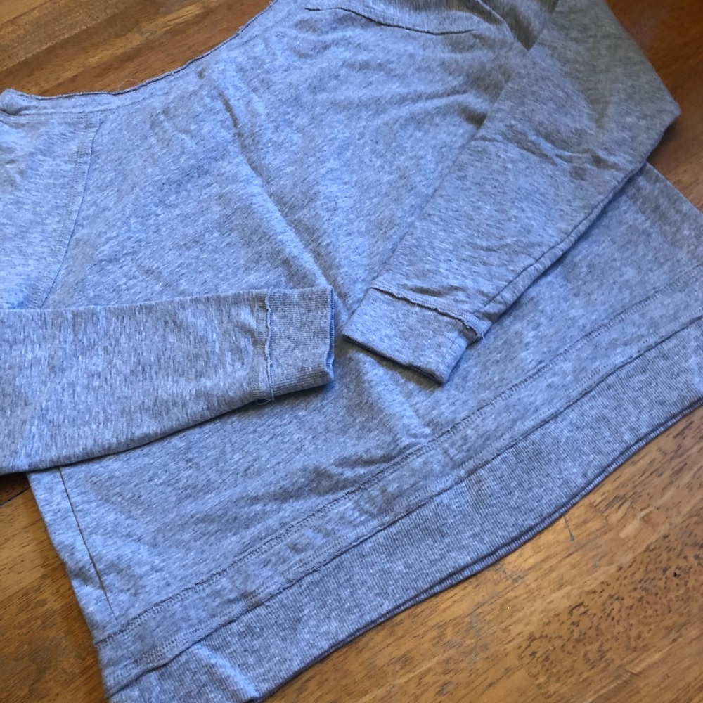 Athletic Works grey sweatshirt very cute size L - Picture 6 of 8